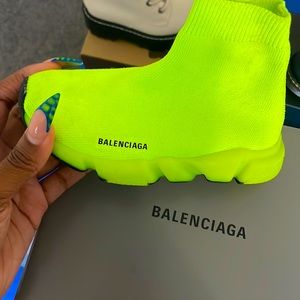 Balenciaga Speed Runner Fluorescent Yellow Size 25-26 Toddler ONLY WORN ONCE!!!